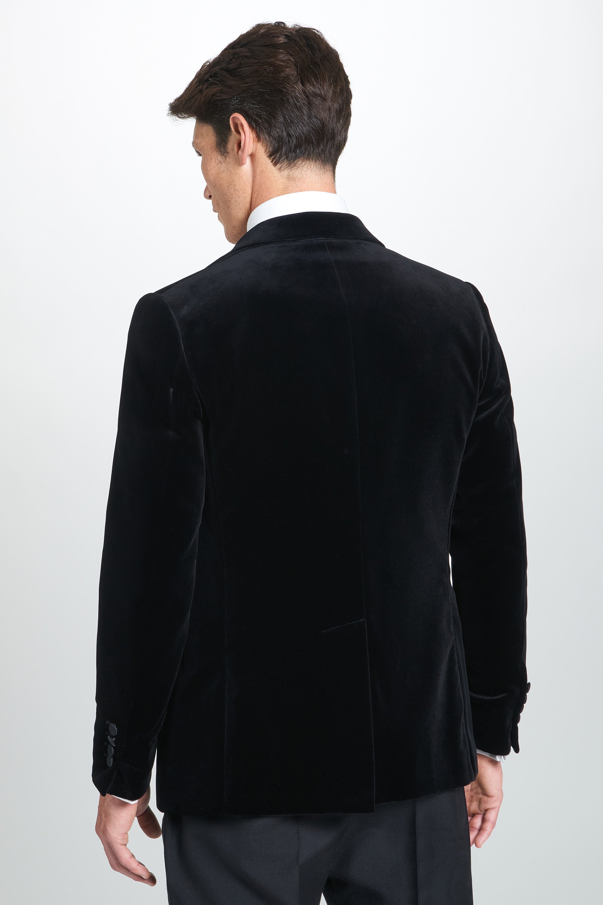 Black Tailored Fit Velvet Peak Lapel Evening Jacket